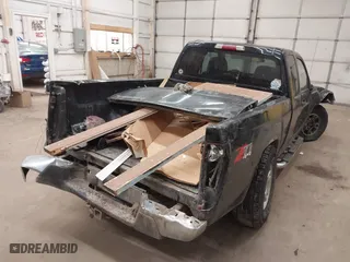 2005 Chevrolet Colorado LS Z71 with VIN 1GCDT196258150397, listed as a IAAI auction lot 41389994 with 325,613 mi miles. Bid and sale history available at carsss.com. Image 4.