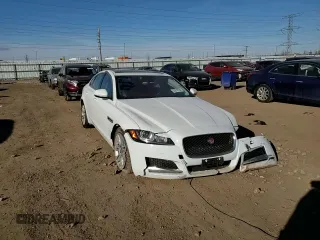2017 Jaguar XF 35t Premium with VIN SAJBJ4BV1HCY30830, listed as a Copart auction lot 83018134 with 86,534 mi miles and Salvage Title. Bid and sale history available at carsss.com. Image 10.