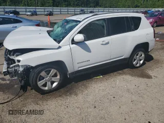 2015 Jeep Compass Latitude with VIN 1C4NJCEB8FD400162, listed as a Copart auction lot 58816744 with 107,024 mi miles and Non Repairable. Bid and sale history available at carsss.com. Image 1.