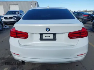2018 BMW 3 Series 320i xDrive with VIN WBA8A3C59JA505164, listed as a IAAI auction lot 41959756 with 63,395 mi miles and . Bid and sale history available at DreamBid. Image 17.