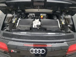 2014 Audi R8 z VIN WUASUAFG4EN001365, wystawiony jako Copart lot #58440864 z przebiegiem 67 980 mil mil oraz Szkody całkowita. Historia ofert i sprzedaży dostępna na DreamBid. Obrazek 12.