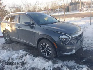 2023 Kia Sportage Hybrid EX with VIN KNDPVCAG1P7067768, listed as a IAAI auction lot 41334138 with 36,419 mi miles. Bid and sale history available at carsss.com. Image 1.