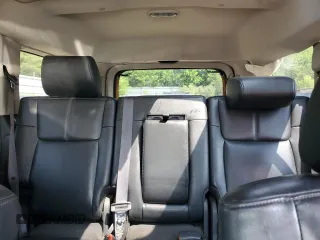 2008 Jeep Commander Limited with VIN 1J8HG58228C110889, listed as a Copart auction lot 59849515 with 164,745 mi miles and Clean title. Bid and sale history available at DreamBid. Image 10.