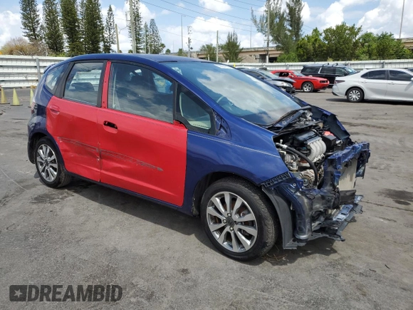 2013 Honda Fit Sport с VIN JHMGE8H59DC042880, выставлен на аукционе Copart как лот 53024405 с пробегом 102 662 миль миль и Списание • Salvage title. История ставок и продаж доступна на DreamBid. Изображение 4.