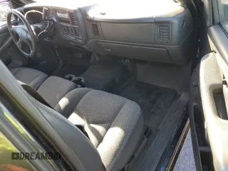 2004 Chevrolet Silverado 1500 Work Truck with VIN 1GCEC14X24Z244860, listed as a Copart auction lot 88584065 with 115,264 mi miles and Salvage Title. Bid and sale history available at carsss.com. Image 8.