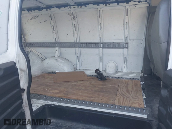 2008 Chevrolet Express Cargo Van with VIN 1GCGG25C381166060, listed as a IAAI auction lot 41889916 with 256,101 mi miles. Bid and sale history available at carsss.com. Image 8.