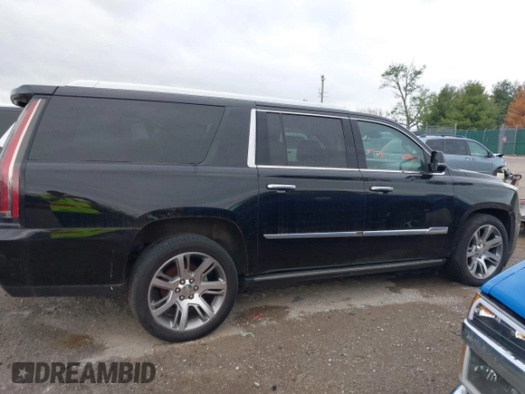 2015 Cadillac Escalade ESV Premium z VIN 1GYS4TKJ3FR726972, wystawiony jako IAAI lot #42085232 z przebiegiem 234 115 mil mil oraz . Historia ofert i sprzedaży dostępna na DreamBid. Obrazek 13.