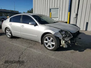 2004 Nissan Maxima SE with VIN 1N4BA41E44C844009, listed as a Copart auction lot 77887584 with 252,152 mi miles and Salvage Title. Bid and sale history available at carsss.com. Image 4.