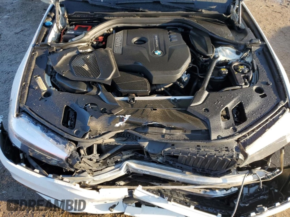 2017 BMW 5 Series 530i z VIN WBAJA5C36HG895109, wystawiony jako Copart lot #42819595 z przebiegiem Nie podano mil oraz Szkoda całkowita • Salvage title. Historia ofert i sprzedaży dostępna na DreamBid. Obrazek 12.