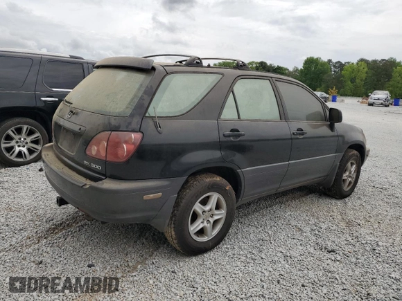 1999 Lexus RX 300 Luxury SUV with VIN JT6GF10U1X0026047, listed as a Copart auction lot 53750535 with 152,761 mi miles and Clean Title. Bid and sale history available at carsss.com. Image 3.