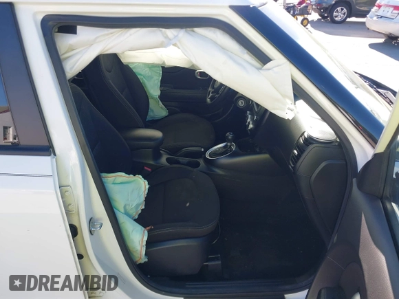2018 Kia Soul with VIN KNDJN2A28J7907654, listed as a IAAI auction lot 41821737 with 90,586 mi miles and . Bid and sale history available at DreamBid. Image 5.