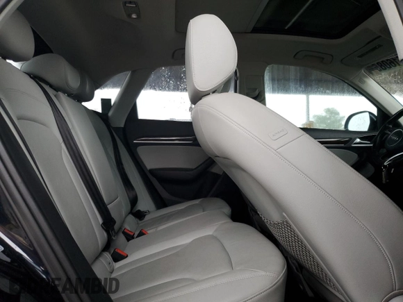 2015 Audi Q3 Premium Plus z VIN WA1BFCFS1FR005627, wystawiony jako Copart lot #56516085 z przebiegiem 106 653 mil mil oraz Czysty tytuł • Clean title. Historia ofert i sprzedaży dostępna na DreamBid. Obrazek 11.