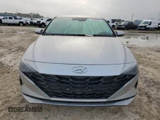 2022 Hyundai Elantra SEL z VIN 5NPLM4AGXNH055070, wystawiony jako Copart lot #50468185 z przebiegiem 24 539 mil mil oraz Czysty tytuł • Clean title. Historia ofert i sprzedaży dostępna na DreamBid. Obrazek 5.