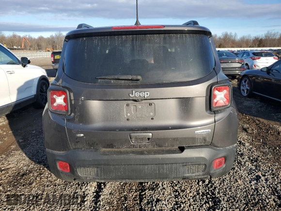 2020 Jeep Renegade Altitude with VIN ZACNJABB0LPL67208, listed as a Copart auction lot 43326665 with 118,757 mi miles and Salvage Title. Bid and sale history available at DreamBid. Image 6.