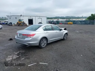 2011 Honda Accord EX-L с VIN 1HGCP3F83BA014108, выставлен на аукционе IAAI как лот 42527925 с пробегом 90 049 миль миль и . История ставок и продаж доступна на DreamBid. Изображение 4.