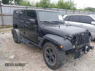 2018 Jeep Wrangler Unlimited Freedom z VIN 1C4BJWDG0JL803889, wystawiony jako IAAI lot #42782367 z przebiegiem 105 738 mil mil oraz . Historia ofert i sprzedaży dostępna na DreamBid. Obrazek 1.