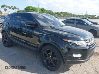 2013 Land Rover Range Rover Evoque Pure Premium z VIN SALVR2BG4DH800785, wystawiony jako IAAI lot #41713213 z przebiegiem 108 187 mil mil oraz . Historia ofert i sprzedaży dostępna na DreamBid. Obrazek 1.