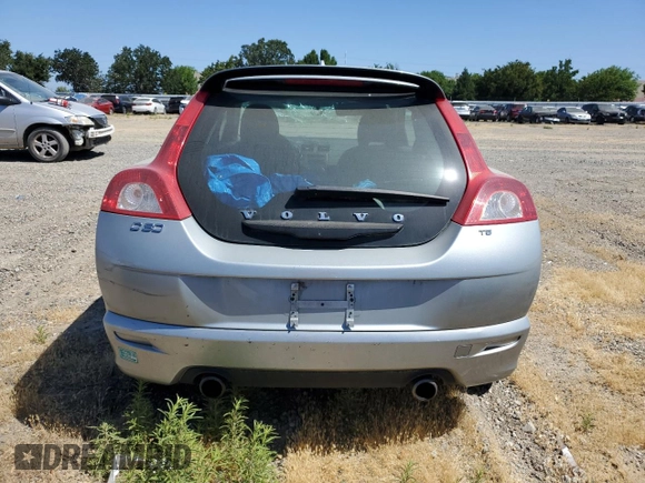 2009 Volvo C30 with VIN YV1MK672892145756, listed as a Copart auction lot 58327804 with 105,121 mi miles and Salvage Title. Bid and sale history available at DreamBid. Image 6.