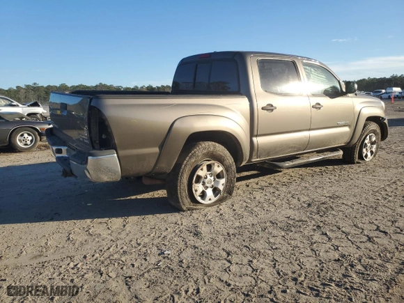 2010 Toyota Tacoma PreRunner with VIN 3TMJU4GNXAM103670, listed as a Copart auction lot 42784525 with NaN miles and Salvage Title. Bid and sale history available at carsss.com. Image 3.