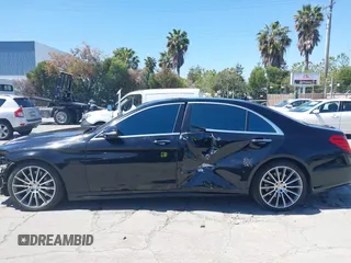 2015 Mercedes-Benz S 550 z VIN WDDUG8CBXFA123077, wystawiony jako IAAI lot #42194749 z przebiegiem 92 392 mil mil oraz . Historia ofert i sprzedaży dostępna na DreamBid. Obrazek 14.
