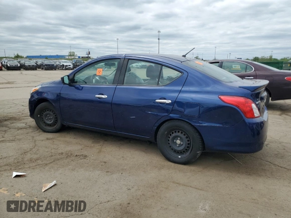 2019 Nissan Versa SV z VIN 3N1CN7AP7KL878228, wystawiony jako Copart lot #57485445 z przebiegiem Nie podano mil oraz Czysty tytuł • Clean title. Historia ofert i sprzedaży dostępna na DreamBid. Obrazek 2.