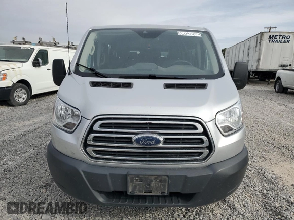2018 Ford Transit Passenger XL with VIN 1FBZX2YG1JKA87840, listed as a Copart auction lot 86098874 with 68,853 mi miles and Salvage title. Bid and sale history available at DreamBid. Image 5.