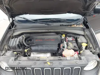 2018 Jeep Renegade Latitude with VIN ZACCJBBB9JPH82945, listed as a IAAI auction lot 41962985 with 61,371 mi miles and . Bid and sale history available at DreamBid. Image 10.