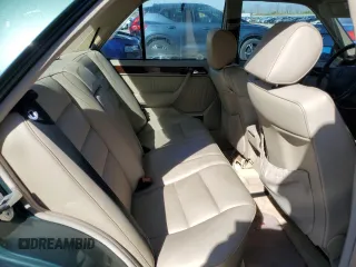 1994 Mercedes-Benz 400 with VIN WDBEA34E1RC085144, listed as a Copart auction lot 50966615 with 63,404 mi miles and Clean Title. Bid and sale history available at carsss.com. Image 10.