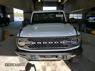 2022 Ford Bronco with VIN 1FMDE5CP9NLA89027, listed as a Copart auction lot 78352424 with 5,013 mi miles and Salvage title. Bid and sale history available at DreamBid. Image 5.