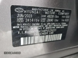 2023 Genesis G70 2.0T z VIN KMTG34TA4PU129221, wystawiony jako Copart lot #44924335 z przebiegiem 32 744 mil mil oraz Czysty tytuł • Clean title. Historia ofert i sprzedaży dostępna na DreamBid. Obrazek 12.