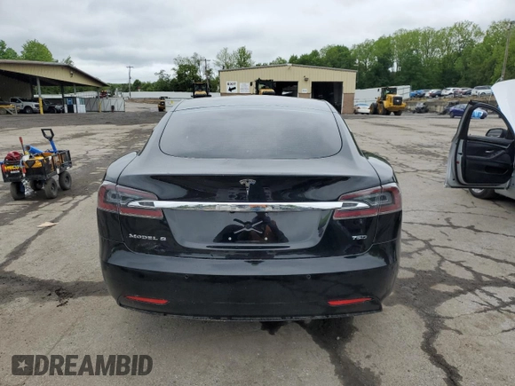 2018 Tesla Model S 75D with VIN 5YJSA1E22JF234262, listed as a Copart auction lot 57954755 with 62,375 mi miles and Salvage title. Bid and sale history available at DreamBid. Image 6.