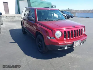 2014 Jeep Patriot Sport with VIN 1C4NJPBA9ED674746, listed as a IAAI auction lot 41756411 with 149,524 mi miles. Bid and sale history available at carsss.com. Image 1.