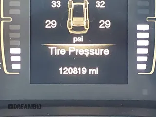 2017 Jeep Cherokee Altitude z VIN 1C4PJLAB3HW508050, wystawiony jako IAAI lot #41430524 z przebiegiem 120 819 mil mil oraz . Historia ofert i sprzedaży dostępna na DreamBid. Obrazek 15.