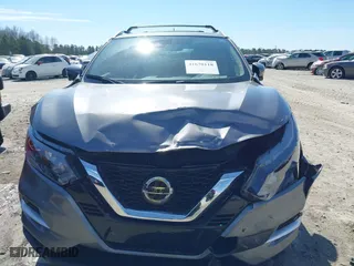 2022 Nissan Rogue Sport SL with VIN JN1BJ1CV1NW351929, listed as a IAAI auction lot 41670118 with 22,434 mi miles. Bid and sale history available at carsss.com. Image 12.