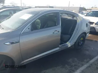 2015 Kia Optima SXL Turbo with VIN 5XXGR4A60FG413655, listed as a IAAI auction lot 41652388 with 134,642 mi miles and . Bid and sale history available at DreamBid. Image 6.