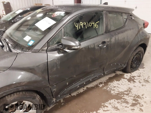 2019 Toyota C-HR XLE with VIN NMTKHMBX5KR071941, listed as a IAAI auction lot 41991046 with 96,567 mi miles and . Bid and sale history available at DreamBid. Image 6.