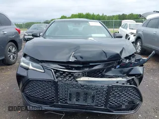 2019 Toyota Avalon XLE z VIN 4T1BZ1FB6KU018376, wystawiony jako IAAI lot #42238064 z przebiegiem 41 827 mil mil oraz . Historia ofert i sprzedaży dostępna na DreamBid. Obrazek 12.
