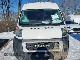 2020 Ram ProMaster Cargo with VIN 3C6URVJGXLE122352, listed as a IAAI auction lot 41331553 with 492,649 mi miles and . Bid and sale history available at carsss.com. Image 12.