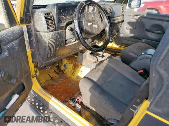 2006 Jeep Wrangler X with VIN 1J4FA39S16P700360, listed as a Copart auction lot 62078655 with 182,450 mi miles and Clean title. Bid and sale history available at DreamBid. Image 8.