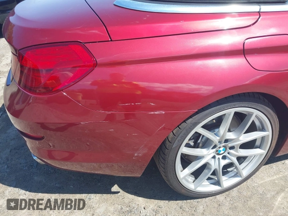 2012 BMW 6 Series 650i with VIN WBALZ3C5XCC397339, listed as a IAAI auction lot 39710830 with 59,467 mi miles. Bid and sale history available at carsss.com. Image 12.