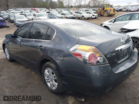 2012 Nissan Altima S z VIN 1N4AL2AP2CN469056, wystawiony jako IAAI lot #41449965 z przebiegiem 218 000 mil mil oraz . Historia ofert i sprzedaży dostępna na DreamBid. Obrazek 3.