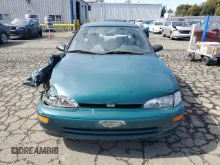 1996 Chevrolet Prizm z VIN 1Y1SK5285TZ058572, wystawiony jako Copart lot #51303845 z przebiegiem 87 109 mil mil oraz Szkoda całkowita • Salvage title. Historia ofert i sprzedaży dostępna na DreamBid. Obrazek 5.
