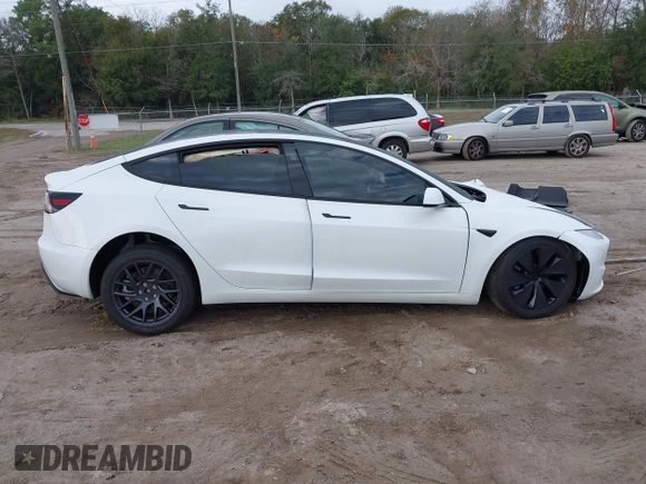 2024 Tesla Model 3 with VIN 5YJ3E1EA1RF869176, listed as a IAAI auction lot 41148906 with 1 mi miles. Bid and sale history available at carsss.com. Image 13.