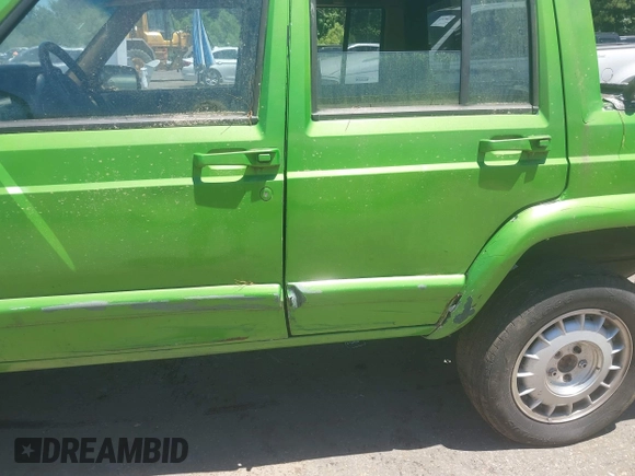 1999 Jeep Cherokee Sport with VIN 1J4FF68S1XL651707, listed as a IAAI auction lot 42325089 with Not provided miles and . Bid and sale history available at DreamBid. Image 6.
