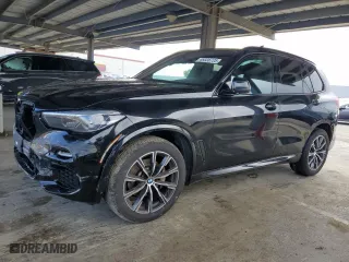 2021 BMW X5 xDrive40i with VIN 5UXCR6C02M9D80334, listed as a Copart auction lot 49336725 with 0 mi miles and Salvage Title. Bid and sale history available at carsss.com. Image 1.
