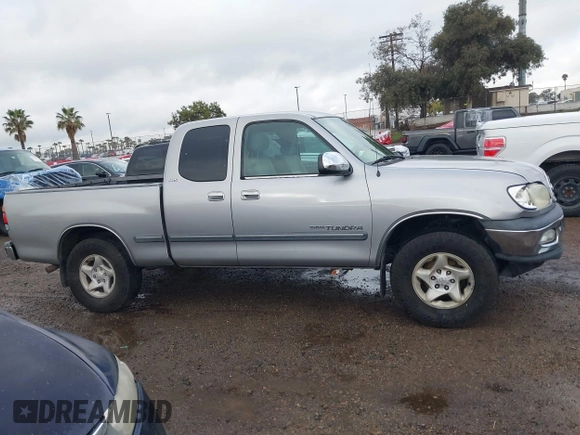2001 Toyota Tundra SR5 with VIN 5TBRT341X1S204718, listed as a IAAI auction lot 41760173 with 233,734 mi miles and . Bid and sale history available at DreamBid. Image 14.