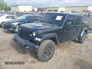 2022 Jeep Gladiator Texas Trail with VIN 1C6HJTAG7NL125006, listed as a IAAI auction lot 42288180 with 96,694 mi miles and . Bid and sale history available at DreamBid. Image 17.