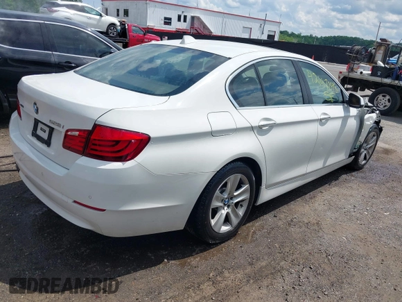 2013 BMW 5 Series 528i xDrive with VIN WBAXH5C58DD113587, listed as a IAAI auction lot 42197848 with 106,085 mi miles and . Bid and sale history available at DreamBid. Image 4.