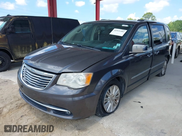 2015 Chrysler Town & Country Limited Platinum with VIN 2C4RC1GG9FR528125, listed as a IAAI auction lot 41925382 with 126,796 mi miles. Bid and sale history available at carsss.com. Image 17.