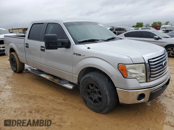 2009 Ford F-150 XL with VIN 1FTPW12V09KC51677, listed as a Copart auction lot 51018715 with 266,912 mi miles and Clean Title. Bid and sale history available at carsss.com. Image 4.
